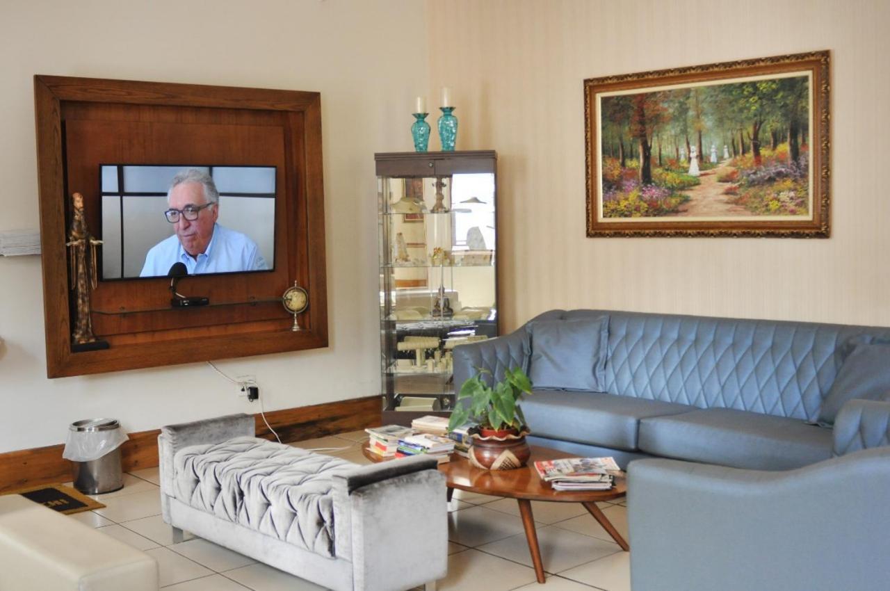 סרה נגרה Hotel Vitoria Marchi מראה חיצוני תמונה